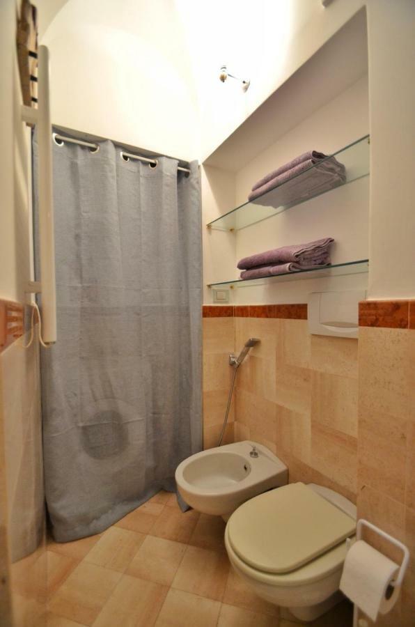 Casa Gadeamus Via Le Botteghe 12 Lägenhet Capri Exteriör bild